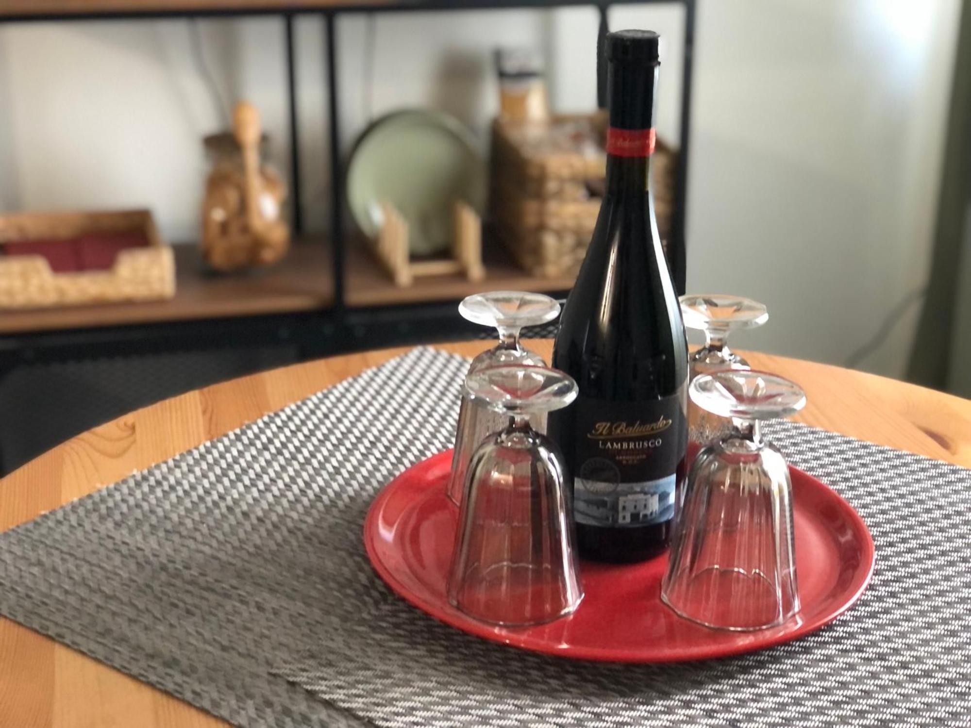 Mansarda Di Nolo-Mm Pasteur-Red Line Apartment Милано Екстериор снимка